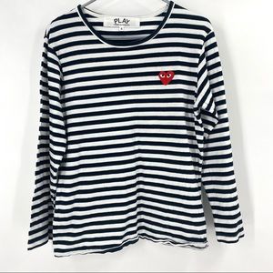 Play Comme Des Garcons Shirt Size Small